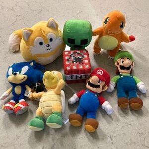 Plushie bundle